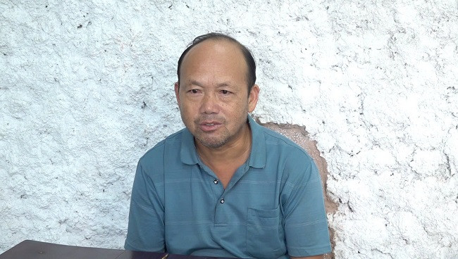 Đối tượng Tồng Cu Mua (trái) và Mùa Dua Thái (phải) tại cơ quan công an