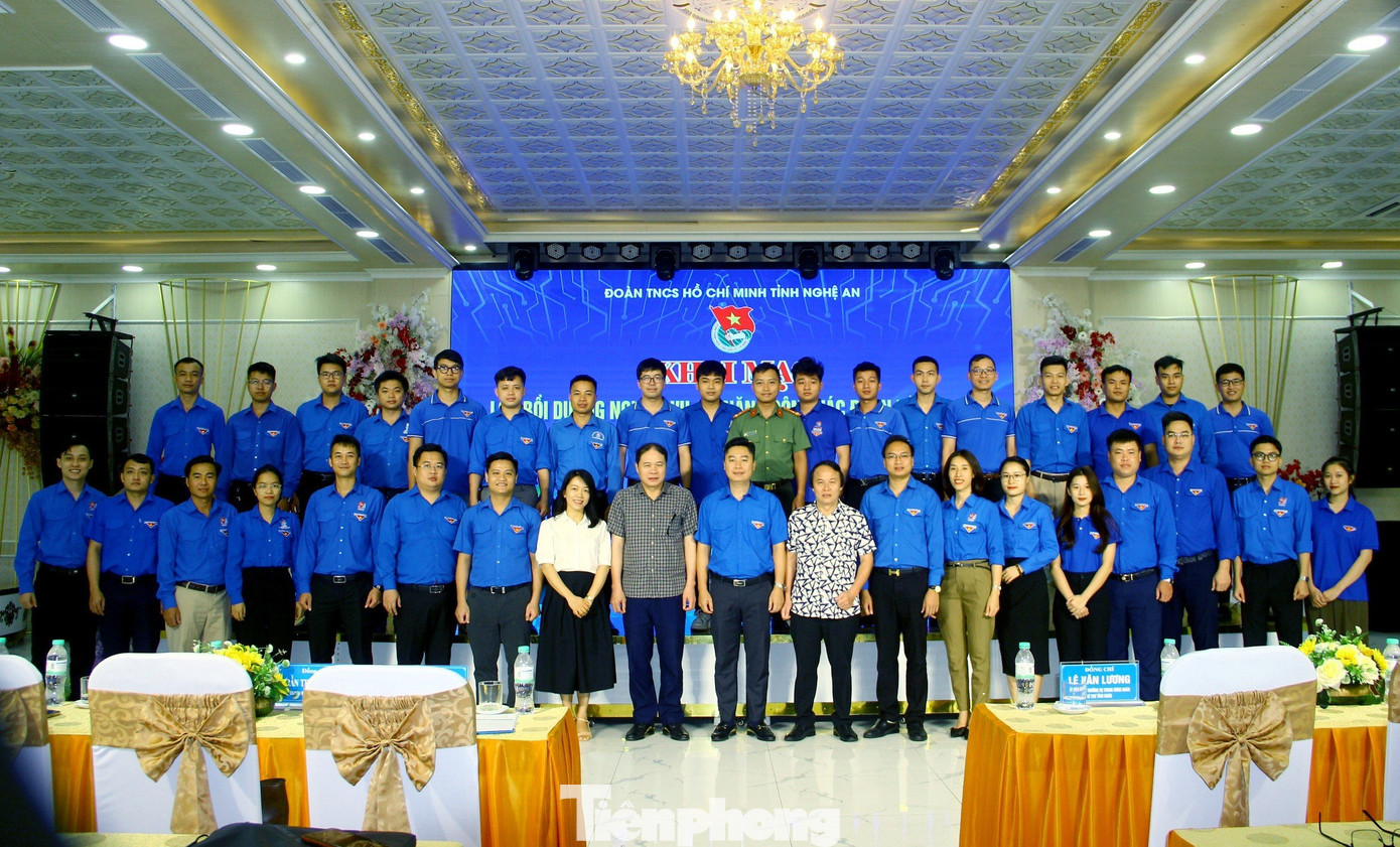 Lớp bồi dưỡng nghiệp vụ, kỹ năng công tác Đoàn tỉnh Nghệ An năm 2023 với sự tham gia của 150 đoàn viên.