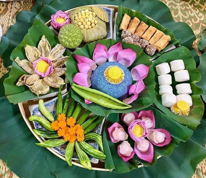 Mâm cỗ cúng rằm tháng Bảy online hút khách ở thành phố Vinh Mâm cỗ cúng rằm tháng Bảy online hút khách ở thành phố Vinh