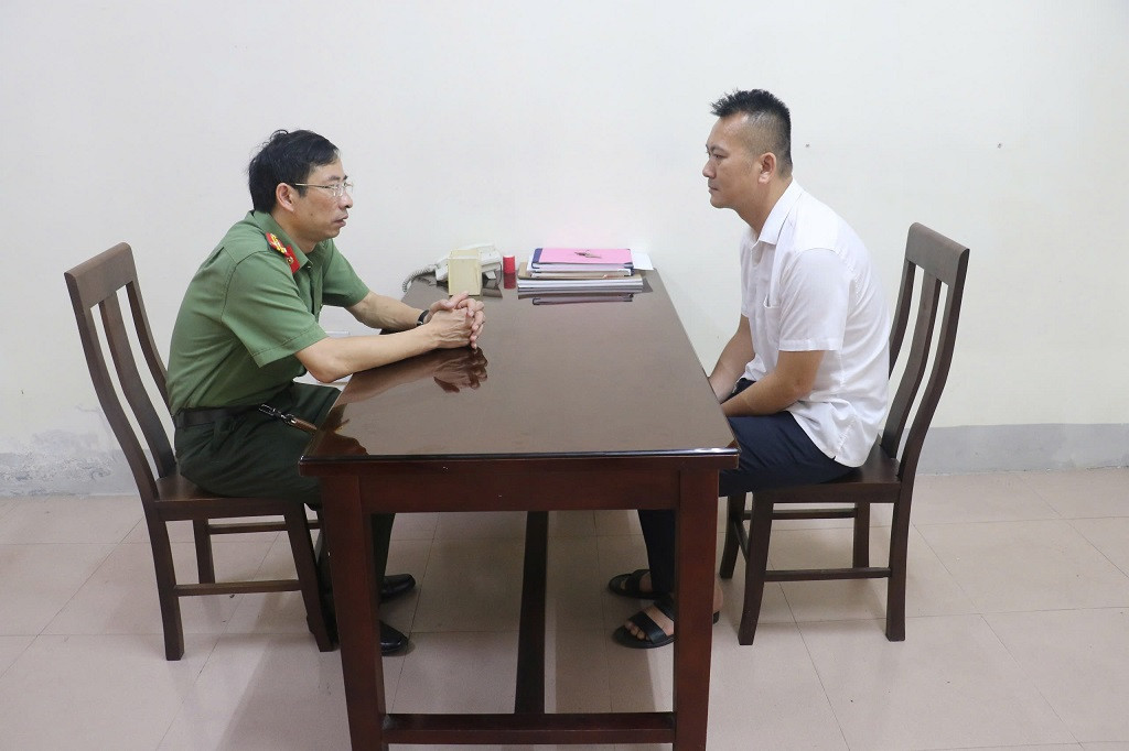 Đối tượng Tôn Quý Hòa tại Cơ quan Công an Đối tượng Tôn Quý Hòa tại Cơ quan Công an