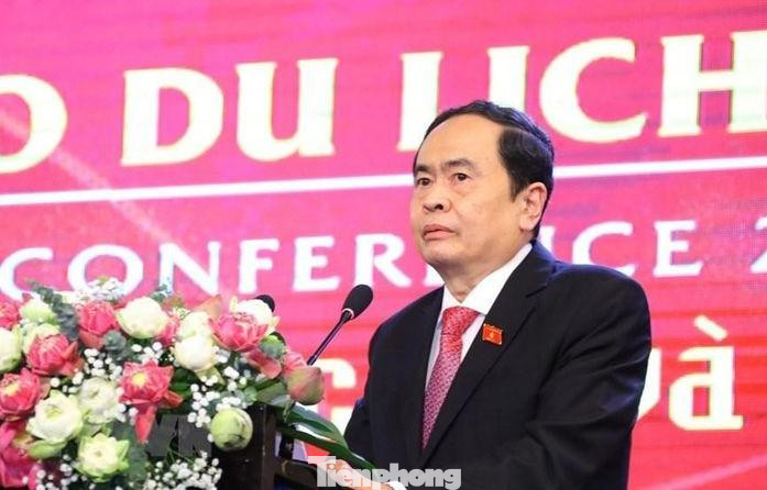 Ông Trần Thanh Mẫn - Ủy viên Bộ Chính trị, Phó Chủ tịch Thường trực Quốc hội phát biểu chỉ đạo tại phiên toàn thể hội thảo. Ông Trần Thanh Mẫn - Ủy viên Bộ Chính trị, Phó Chủ tịch Thường trực Quốc hội phát biểu chỉ đạo tại phiên toàn thể hội thảo.