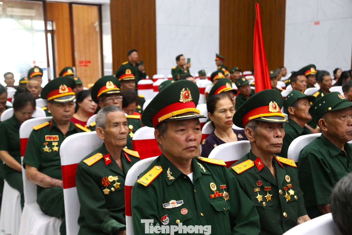 Các cựu chiến binh Sư đoàn 320. Các cựu chiến binh Sư đoàn 320.