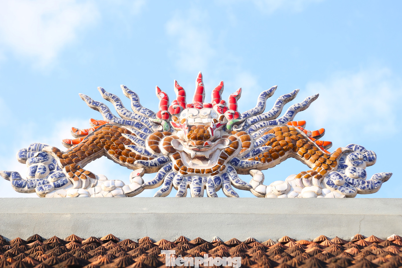 Kiến trúc đặc sắc tại đền Vạn Lộc Kiến trúc đặc sắc tại đền Vạn Lộc