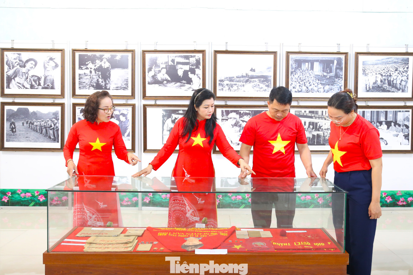 Triển lãm Hồ Chí Minh đẹp nhất tên Người không chỉ là nơi lưu giữ ký ức và tri ân Người, mà còn là cầu nối truyền cảm hứng để mỗi người dân, đặc biệt là thế hệ trẻ, phát huy tinh thần đoàn kết, khát vọng vươn lên, góp phần xây dựng đất nước Việt Nam ngày càng giàu mạnh, văn minh.