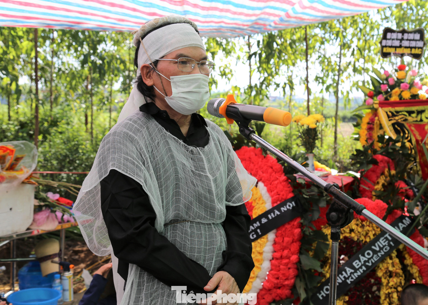 Trưởng nam Bùi Sơn Long