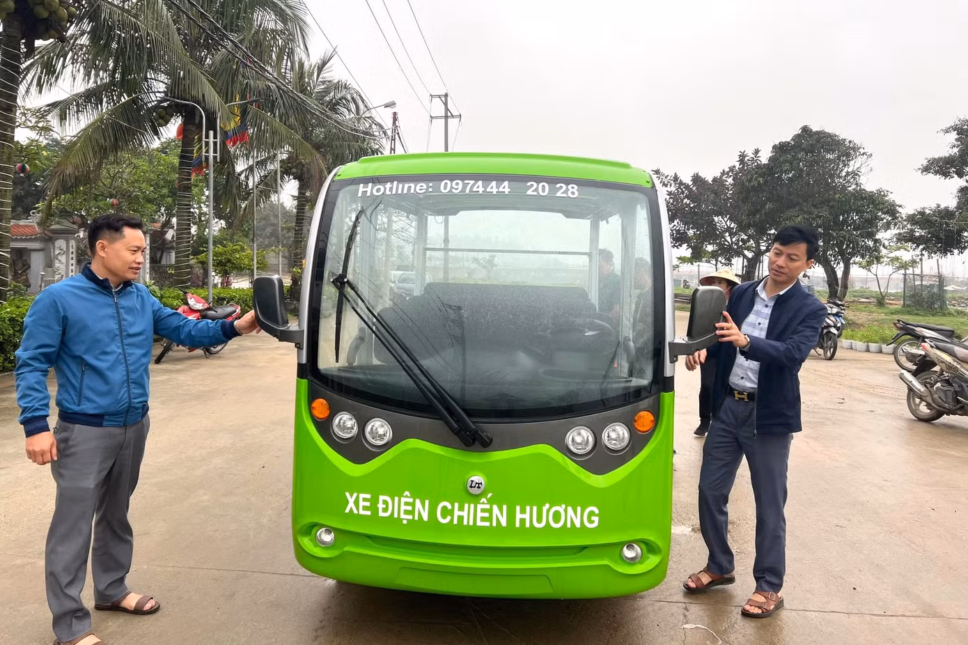 Đã có 194 hộ kinh doanh đăng ký mua xe điện 4 bánh mới để kịp phục vụ khách du lịch Đã có 194 hộ kinh doanh đăng ký mua xe điện 4 bánh mới để kịp phục vụ khách du lịch