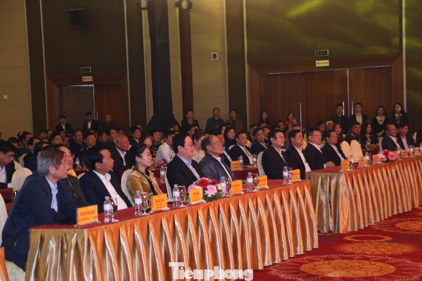 Các đại biểu tham dự chương trình