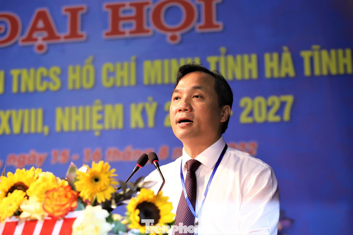 Phát biểu tại Đại hội, Bí thư Tỉnh ủy Hà Tĩnh Hoàng Trung Dũng đề nghị tổ chức Đoàn các cấp cần tăng cường giáo dục thế hệ trẻ lý tưởng cách mạng, đạo đức, lối sống văn hóa, nâng cao lòng tự hào, tự tôn dân tộc; nuôi dưỡng hoài bão, dám đương đầu và vượt qua mọi khó khăn, thử thách; khơi dậy khát vọng xây dựng quê hương giàu đẹp, văn minh....