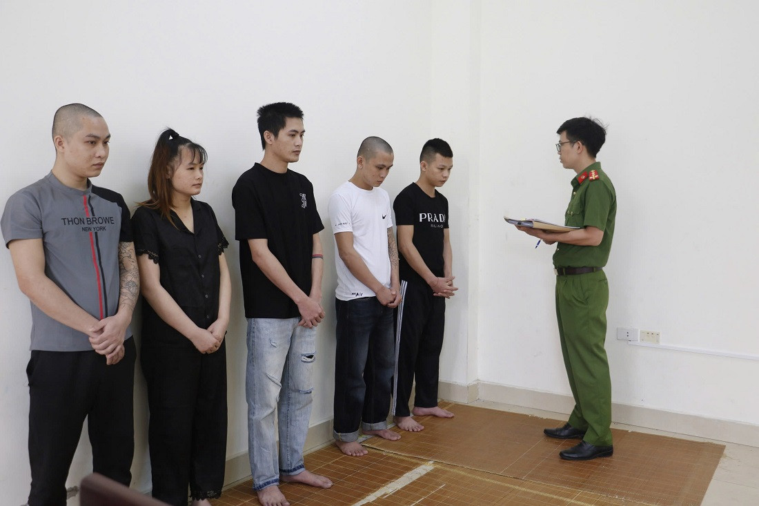 Các đối tượng lừa đảo dưới hình thức lừa tình, lôi kéo đầu tư tiền ảo bị cơ quan Công an bắt giữ