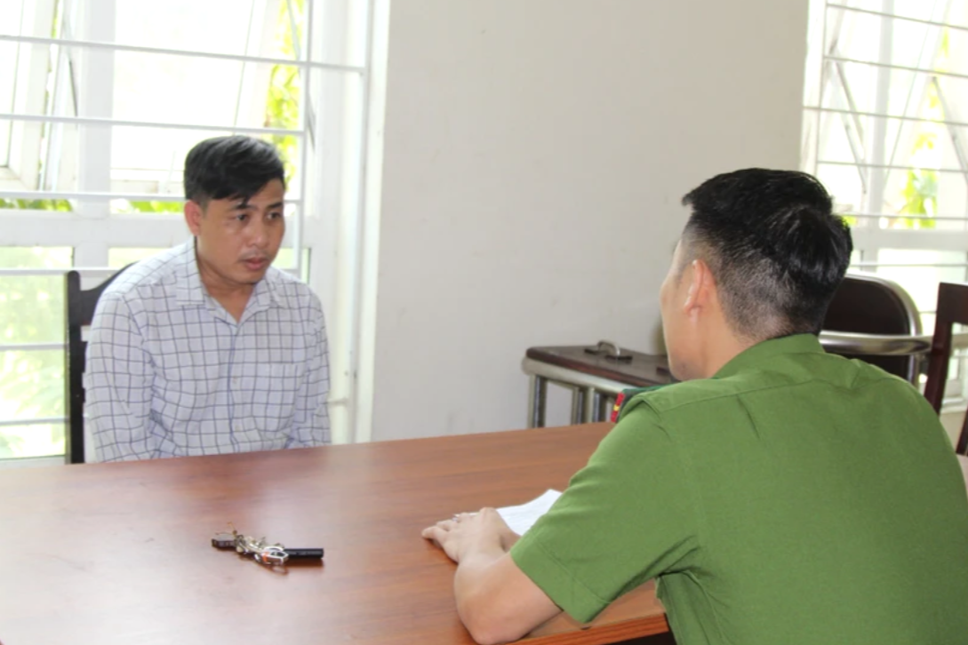 Cơ quan làm việc với Nguyễn Văn Điều