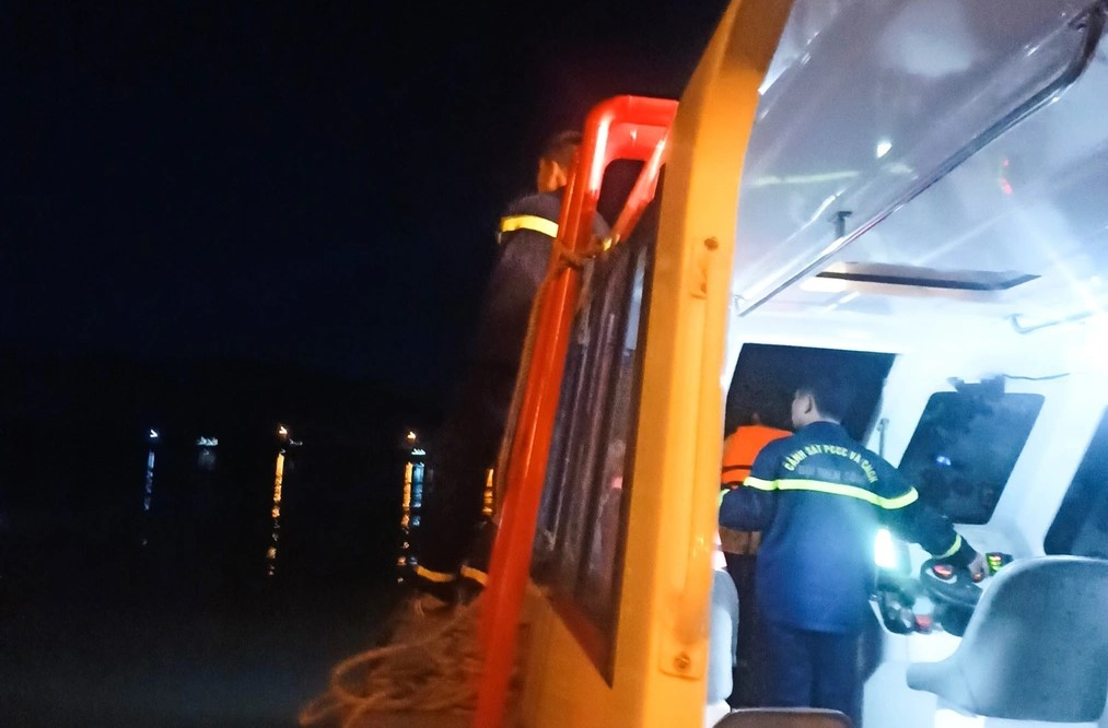 Lực lượng chức năng tìm kiếm anh L.