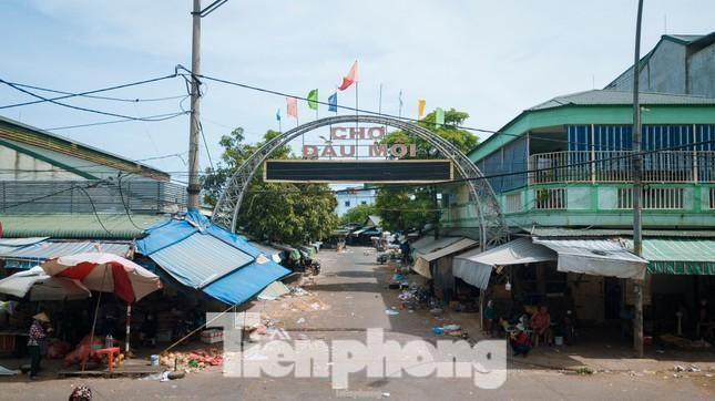 F0 giấu chuyện từng đến chợ đầu mối Vinh bị phạt 7,5 triệu đồng F0 giấu chuyện từng đến chợ đầu mối Vinh bị phạt 7,5 triệu đồng