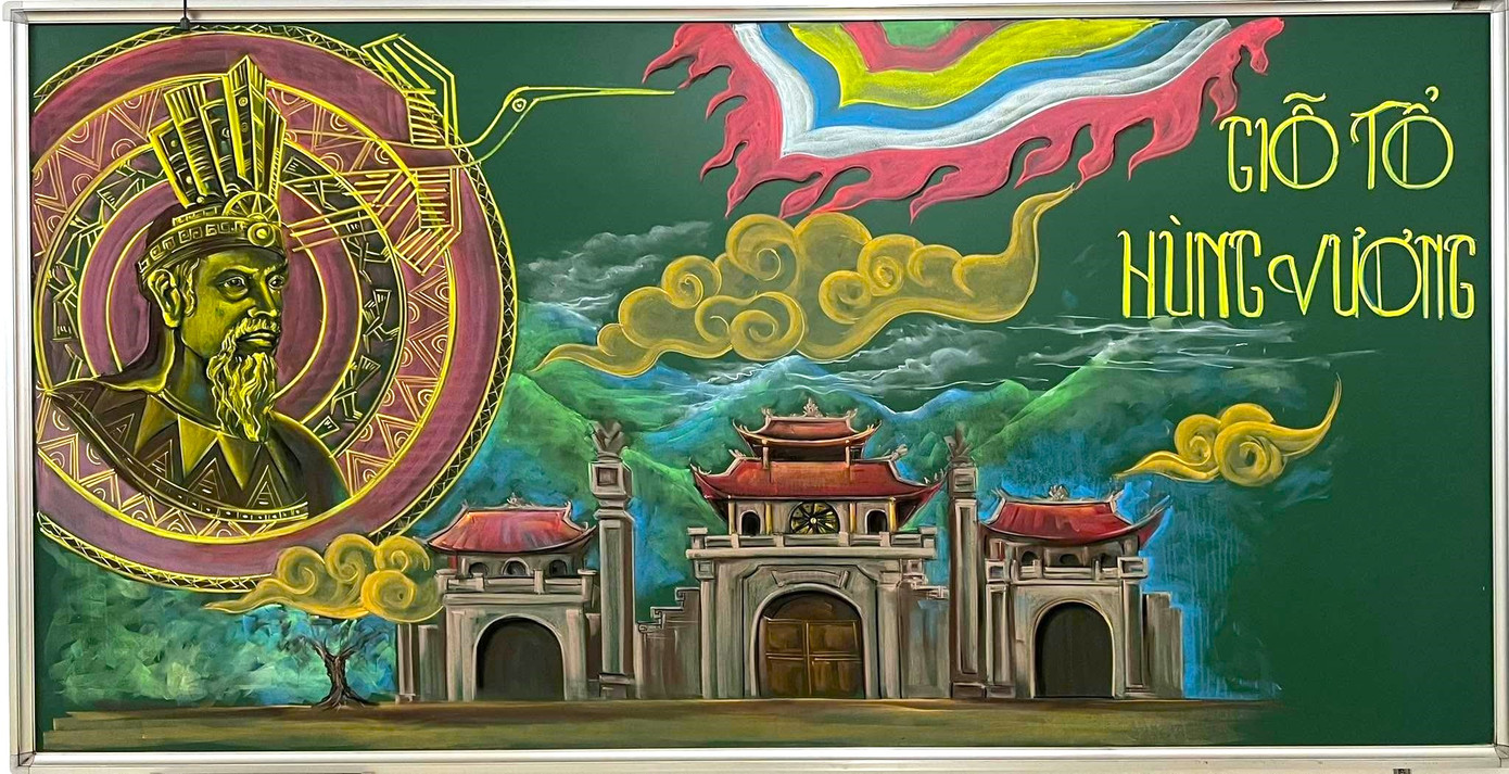 Tác phẩm nhân ngày Giỗ tổ Hùng Vương do thầy Nguyễn Trí Hạnh vẽ trên bảng.
