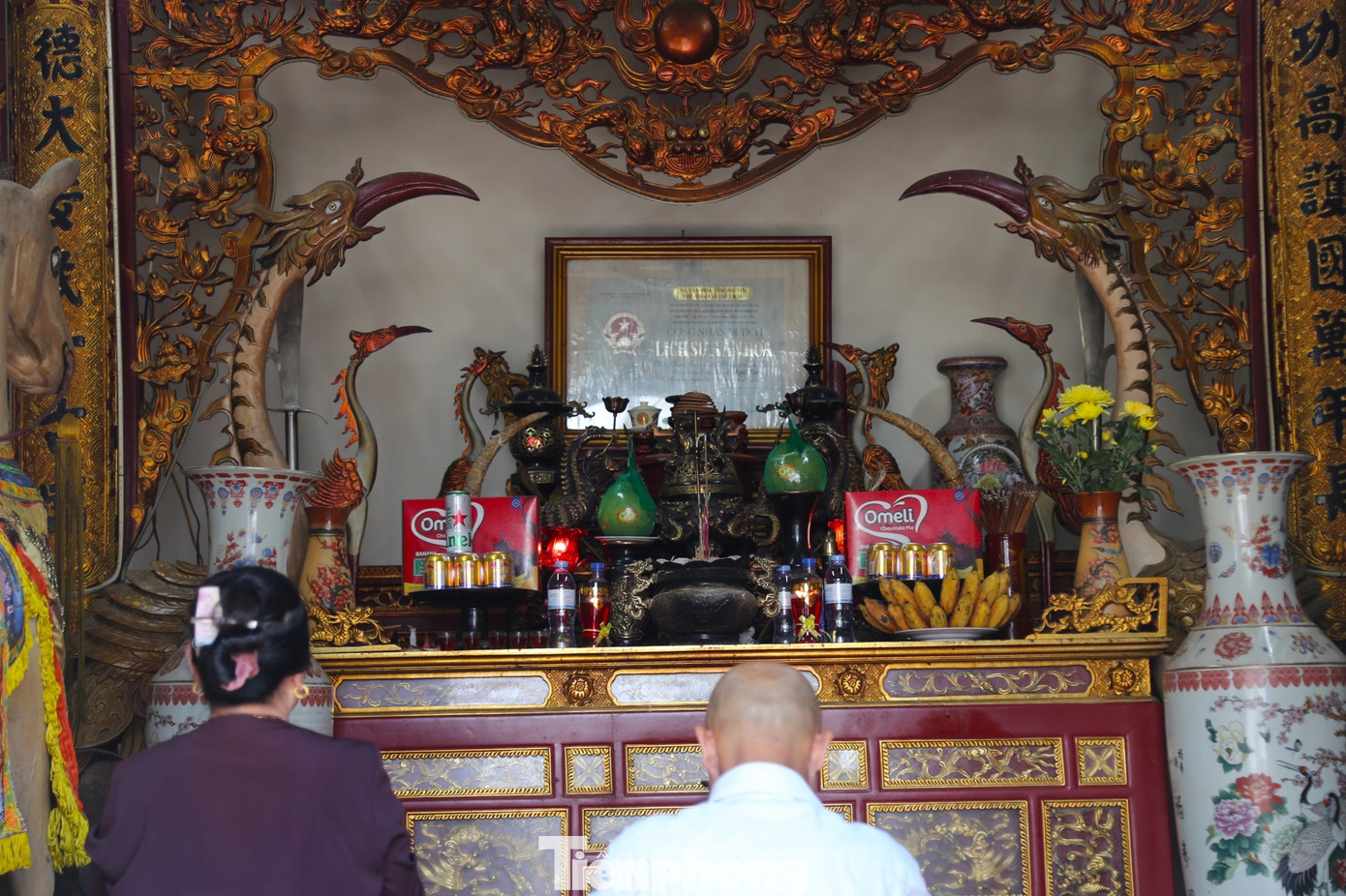 Năm 1991, đền Vạn Lộc được xếp hạng là Di tích lịch sử cấp quốc gia. Năm 1991, đền Vạn Lộc được xếp hạng là Di tích lịch sử cấp quốc gia.