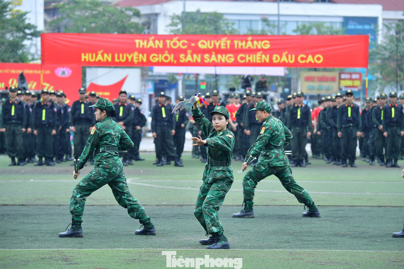 Màn bài diễn võ thuật đẹp mắt.