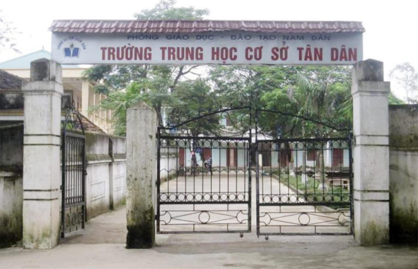 Trường THCS Tân Dân, nơi xảy ra sự việc Trường THCS Tân Dân, nơi xảy ra sự việc
