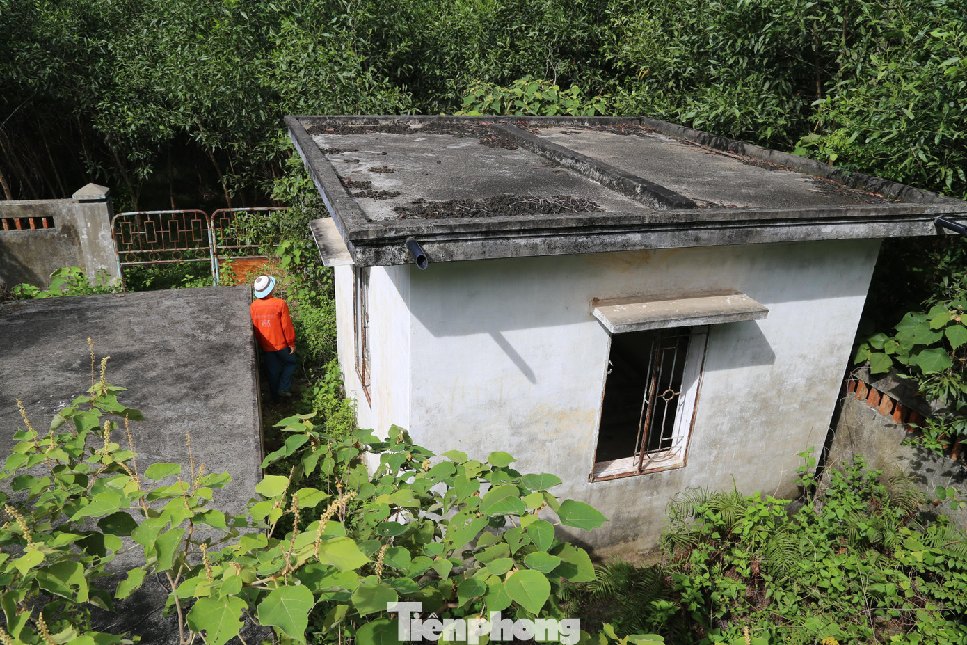 Công trình do Công ty CP Đại Việt thi công với tổng kinh phí là hơn 1,2 tỷ đồng. Mục đích cung cấp nước sạch cho hơn 300 hộ dân thuộc 2 xóm Hương Sơn và Mỹ Sơn (xã Bài Sơn). Đến năm 2007, công trình hoàn thành và đưa vào sử dụng.