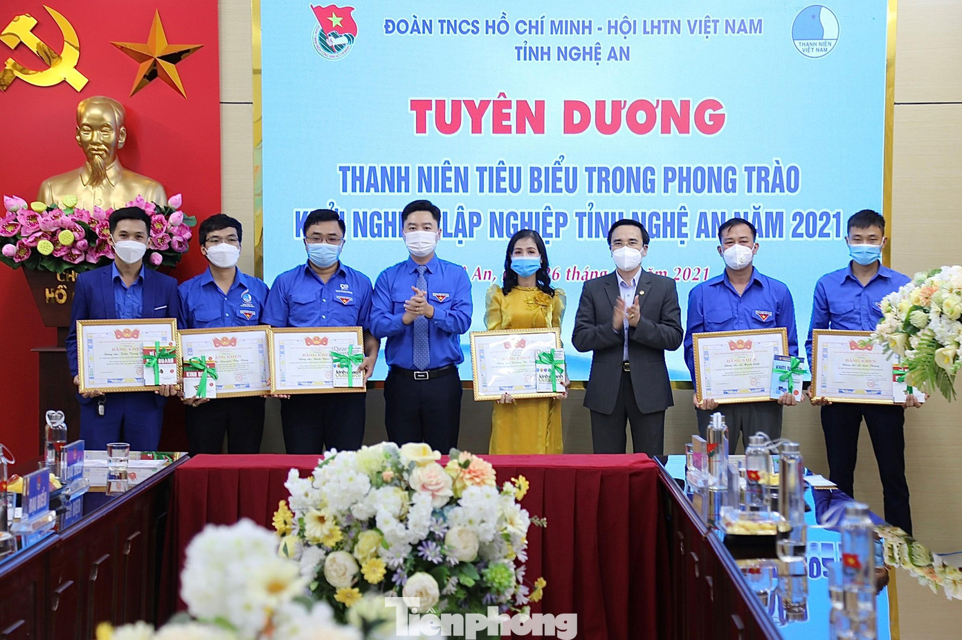 Tuyên dương các cá nhân thanh niên tiêu biểu khởi nghiệp, lập nghiệp