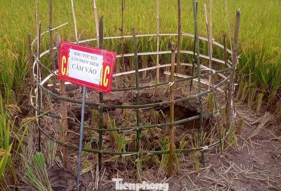 Việc liên tiếp xuất hiện "hố tử thần" khiến người dân vô cùng bất an, lo sợ