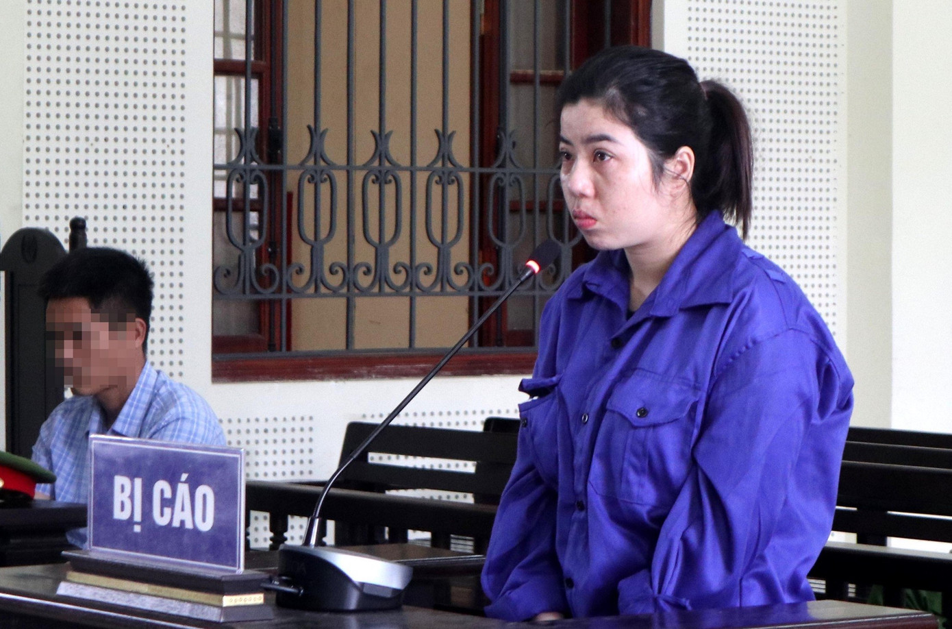 Bị cáo Võ Thị Tuyết tại tòa