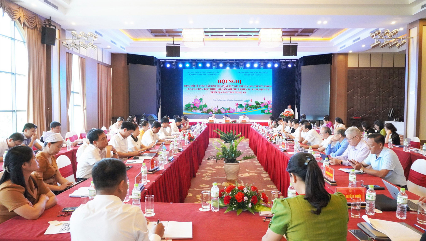 Toàn cảnh Hội nghị Toàn cảnh Hội nghị