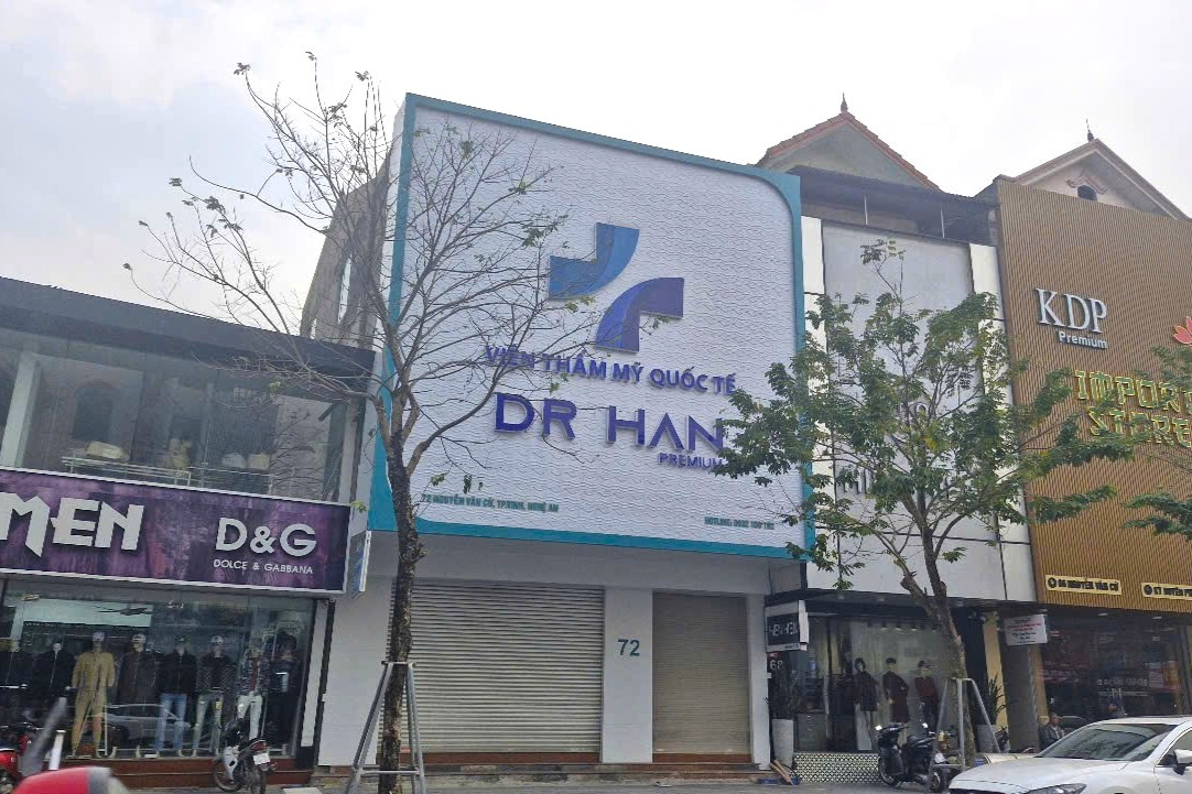 Viện thẩm mỹ quốc tế Dr Han đóng cửa. Viện thẩm mỹ quốc tế Dr Han đóng cửa.