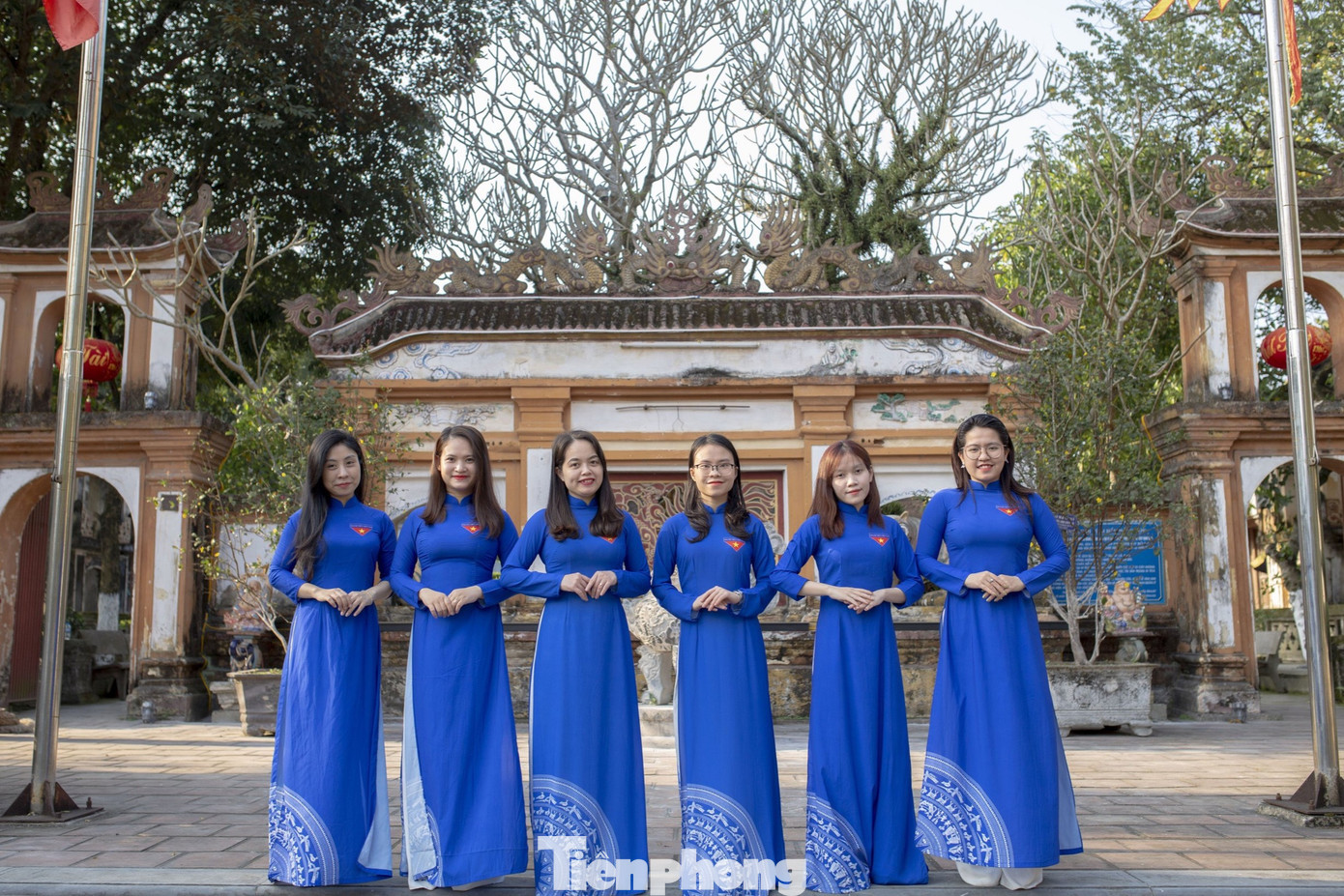 Thiết thực kỷ niệm 113 năm Ngày Quốc tế phụ nữ (8/3/1910 – 8/3/2023), hưởng ứng “Tuần lễ áo dài” do Trung ương Hội Liên hiệp Phụ nữ Việt Nam phát động, trong những ngày qua, nữ cán bộ Đoàn, đoàn viên thanh niên trên địa bàn tỉnh Nghệ An đã đồng loạt triển khai hưởng ứng với không khí hào hứng, phấn khởi, vui tươi tại nơi công tác, học tập, sinh sống.