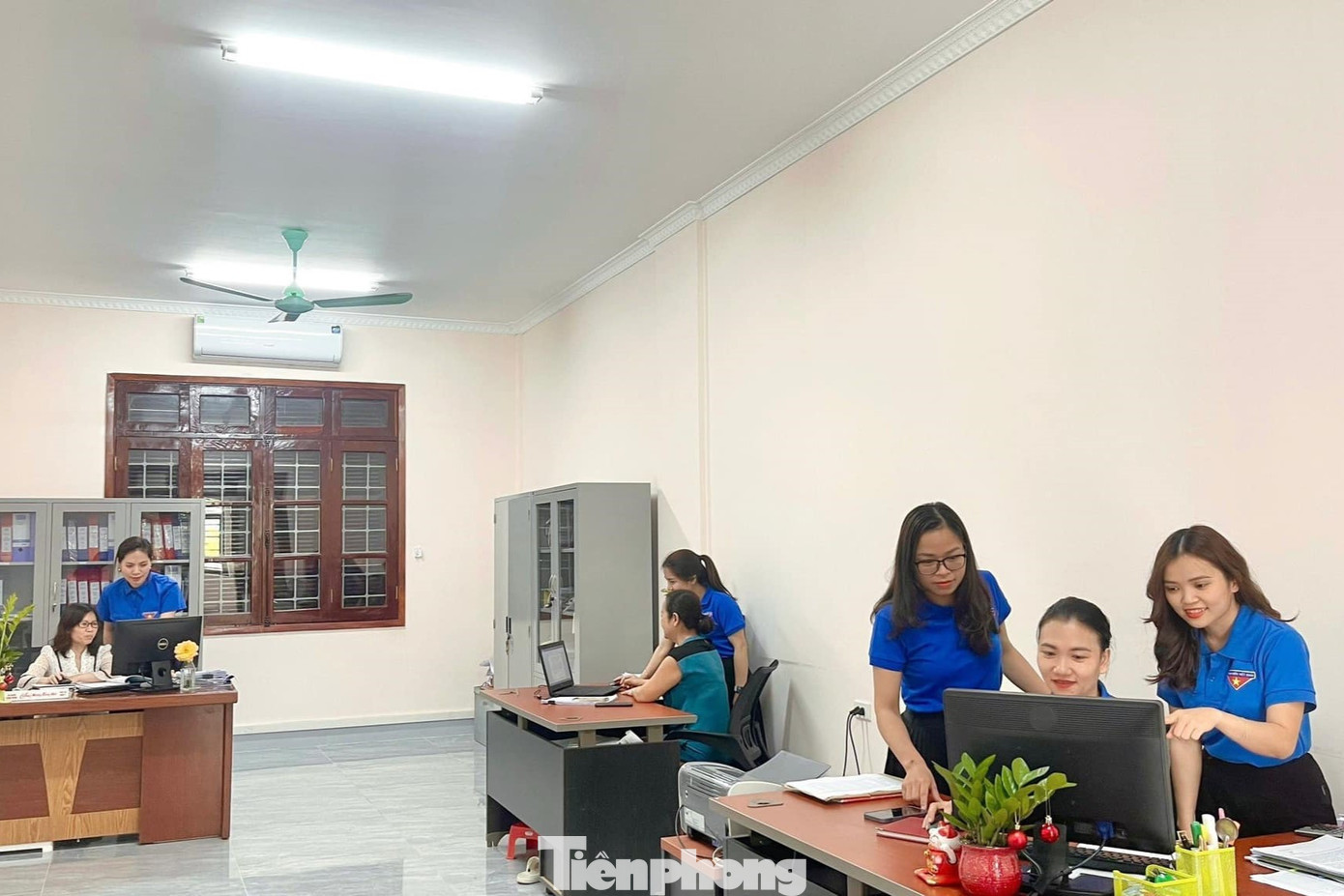 Đoàn thanh niên Cục Dự trữ Nhà nước khu vực Nghệ Tĩnh đã triển khai hướng dẫn Cán bộ công chức khai thác và sử dụng phần mềm Quản lý mới giúp xử lý văn bản nhanh chóng, thuận tiện hơn. Đoàn thanh niên Cục Dự trữ Nhà nước khu vực Nghệ Tĩnh đã triển khai hướng dẫn Cán bộ công chức khai thác và sử dụng phần mềm Quản lý mới giúp xử lý văn bản nhanh chóng, thuận tiện hơn.