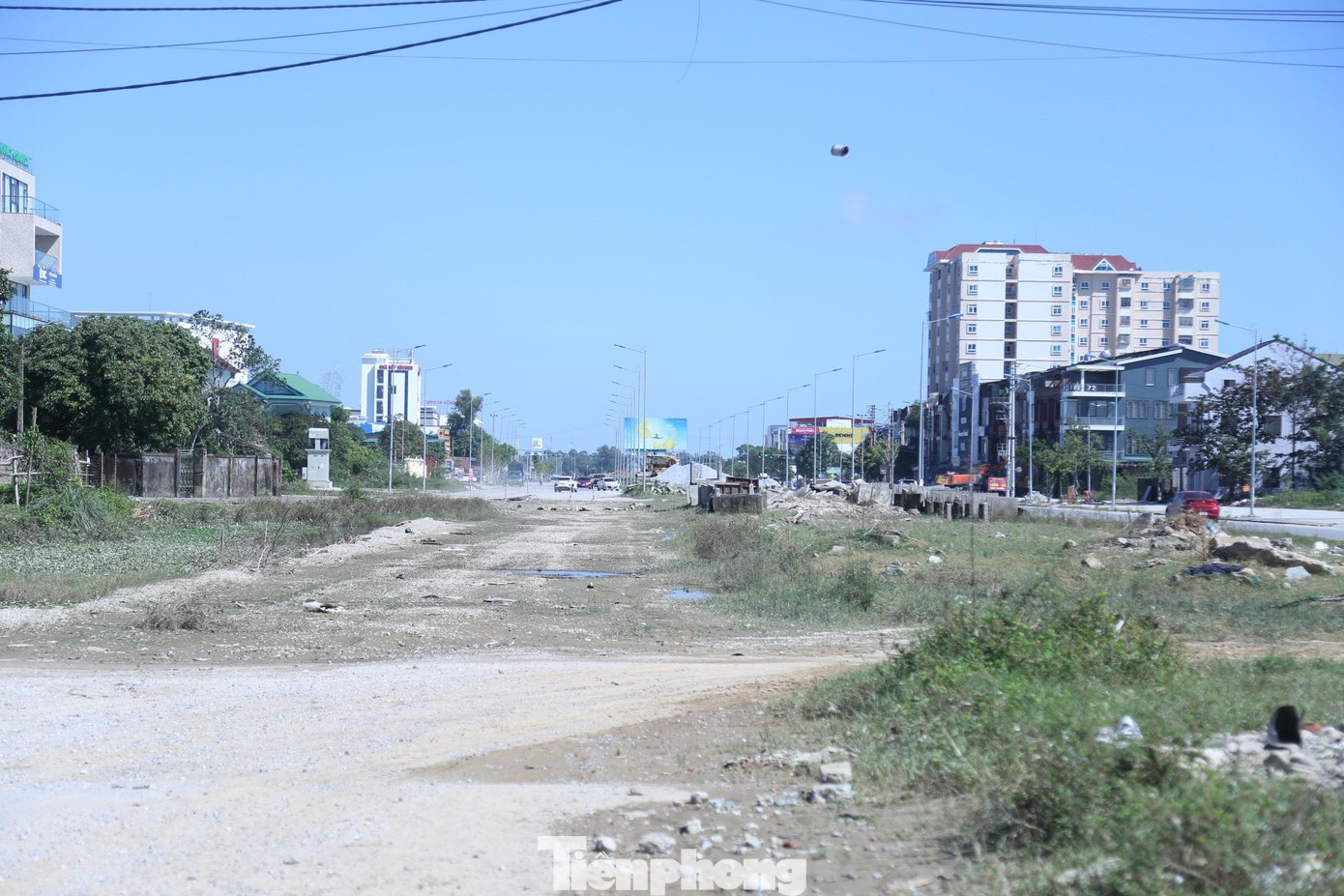 Trải qua 18 năm triển khai, dự án này từ số vốn hơn 63,4 tỷ đồng ban đầu, đến nay đã “đội vốn” lên hơn 281 tỷ đồng, tăng gấp 4 lần.