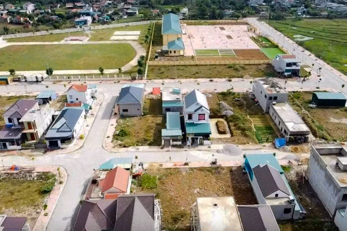 Khu tái định cư dự án cao tốc Bắc - Nam ở Quỳnh Vinh, thị xã Hoàng Mai (cũ), sẽ được mở rộng để làm khu tái định cư dự án đường sắt tốc độ cao.