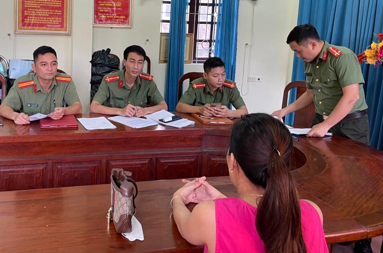 Tại cơ quan Công an, chị H. thừa nhận đăng thông tin sai sự thật để câu view bán hàng