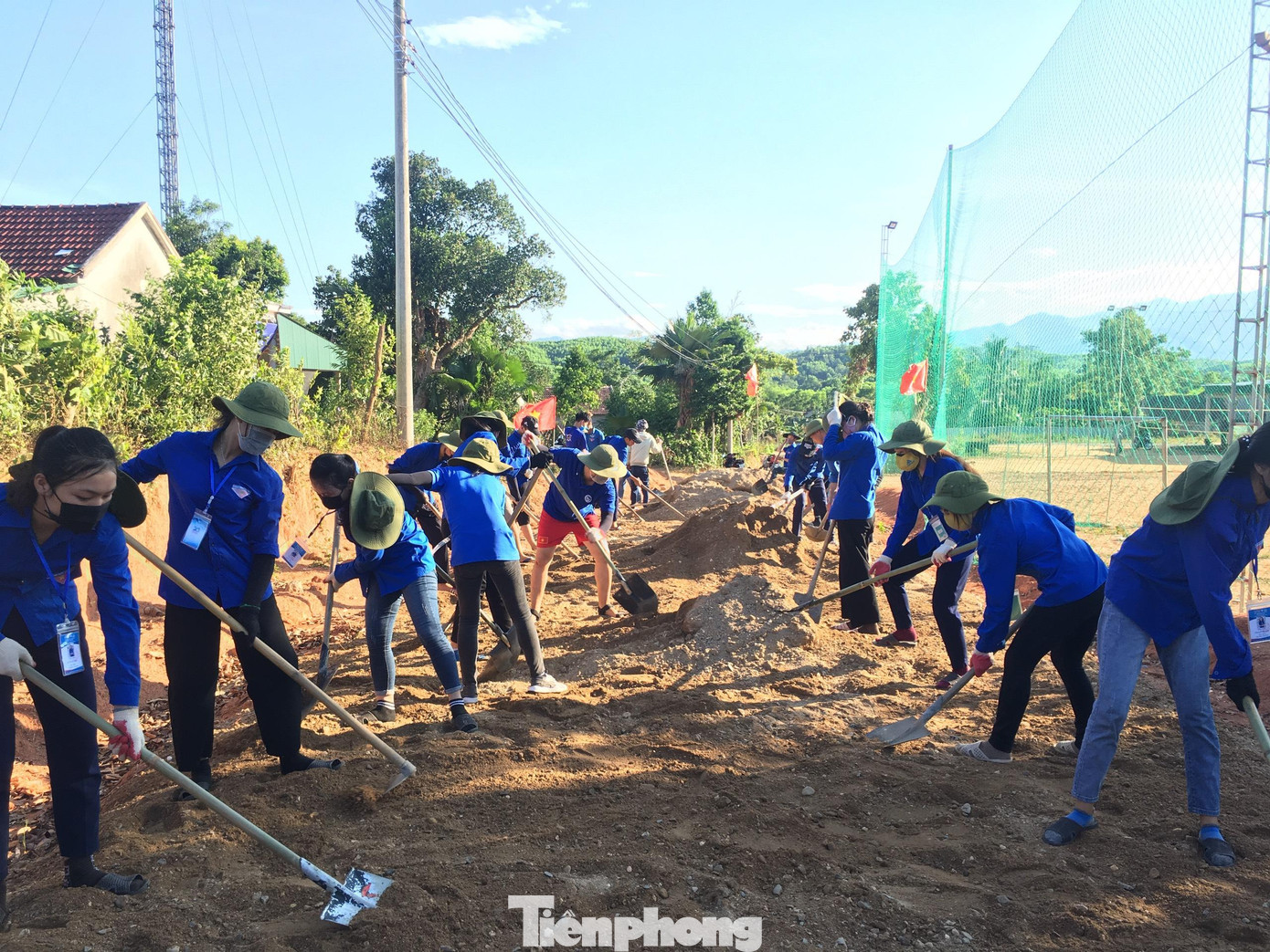 Nhiệm kỳ 2017-2022, Tỉnh Đoàn Hà Tĩnh luôn đi đầu và tham gia tích cực các phong trào, khẳng định vai trò, vị thế của tuổi trẻ bằng nhiều công trình, phần việc ý nghĩa.