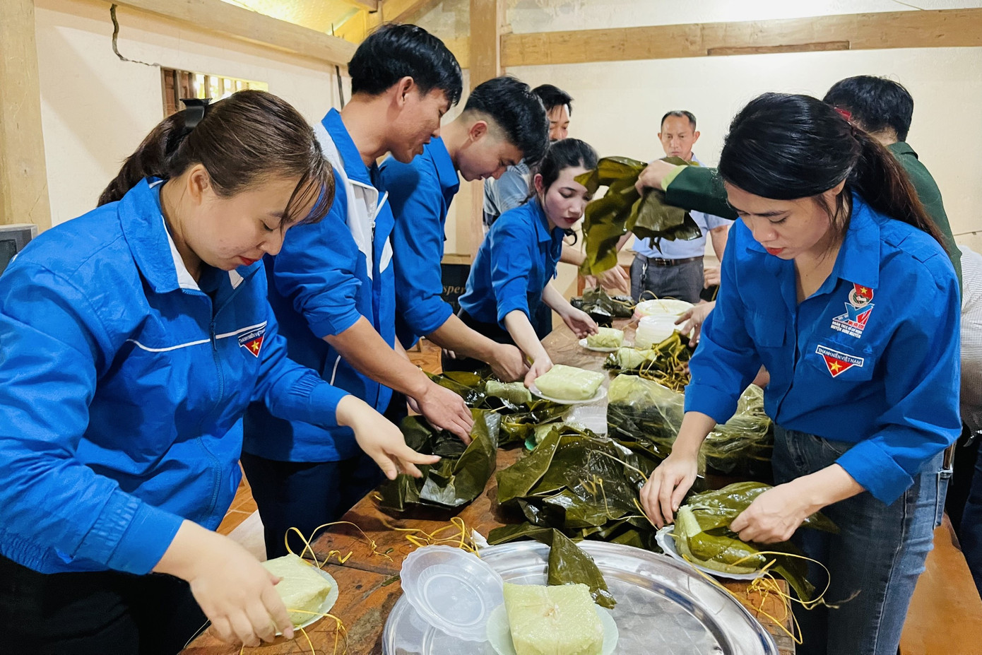 Bánh chưng, món ăn không thể thiếu trong ngày Tết cổ truyền.