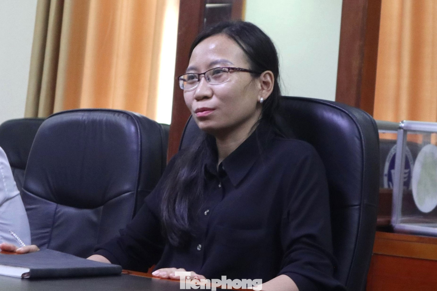 Cô Đặng Việt Hà, giáo viên chủ nhiệm lớp 10A15, trường THPT chuyên Đại học Vinh