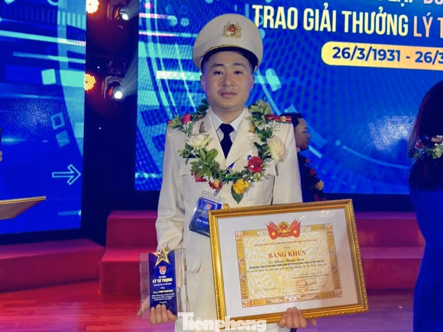 Đại úy Phạm Thanh Nam nhận giải thưởng Lý Tự Trọng cấp T.Ư năm 2023 Đại úy Phạm Thanh Nam nhận giải thưởng Lý Tự Trọng cấp T.Ư năm 2023