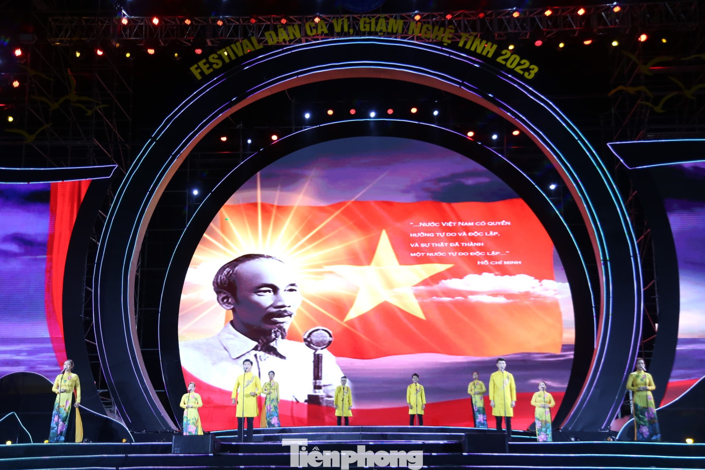 Các tiết mục văn nghệ đặc sắc biểu diễn tại Lễ bế mạc.