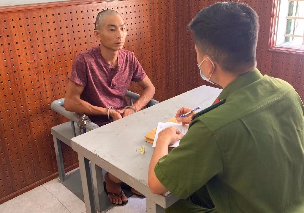 Đối tượng Lương Văn Lĩnh tại cơ quan Công an