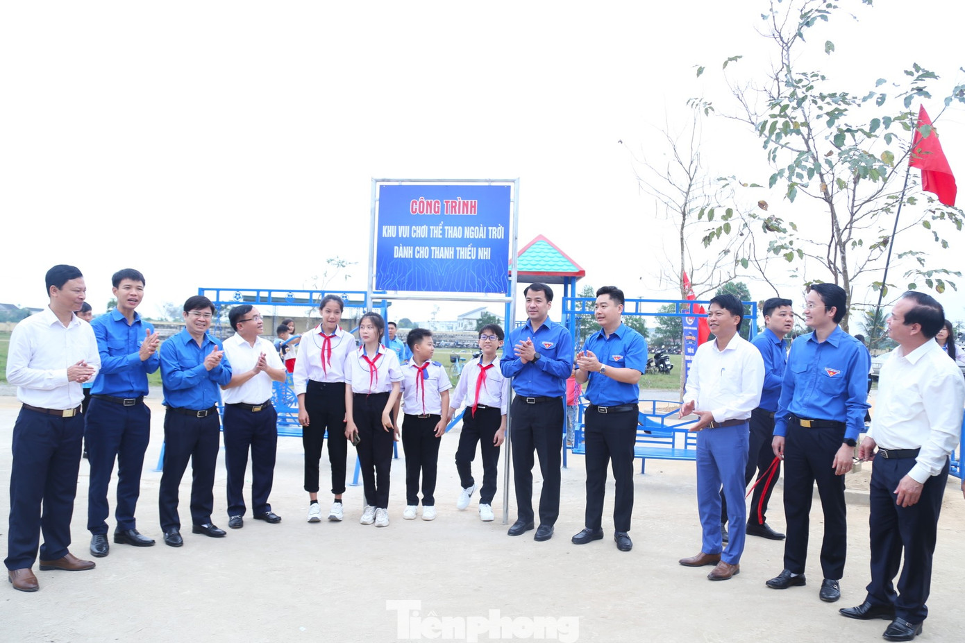 Sau chương trình, đã diễn ra các hoạt động hưởng ứng Ngày chủ nhật xanh gồm: Tập huấn cho đoàn viên thanh niên và người dân ứng dụng công nghệ sinh học trong bảo vệ môi trường; Triển khai chương trình Đổi phế liệu lấy cây xanh, Bàn giao vườn ươm thanh niên; Nạo vét kênh mương nội đồng; Trồng hàng cây thanh niên.