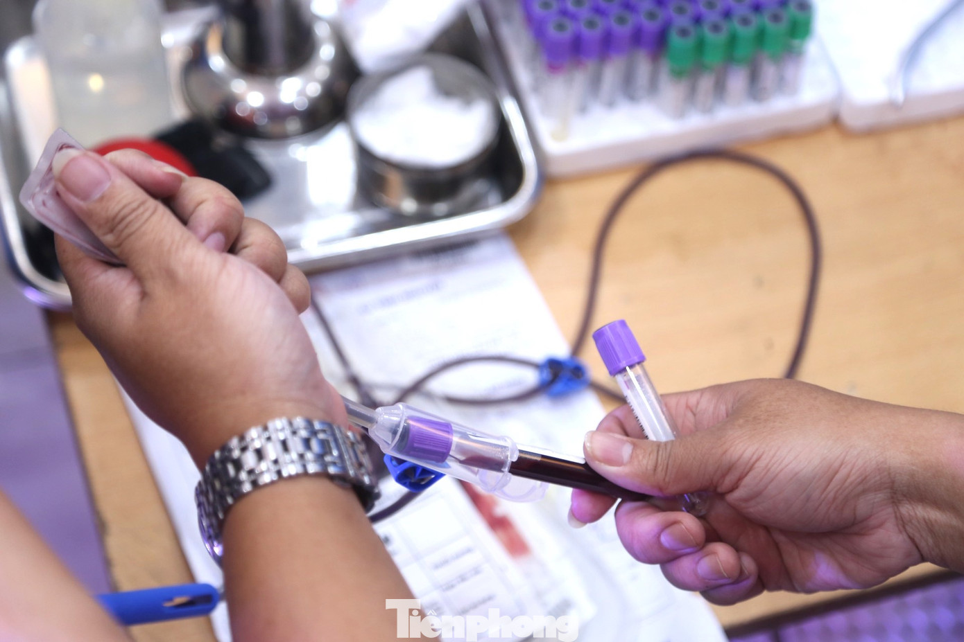 &quot;Mỗi giọt máu cho đi - Một cuộc đời ở lại&quot;