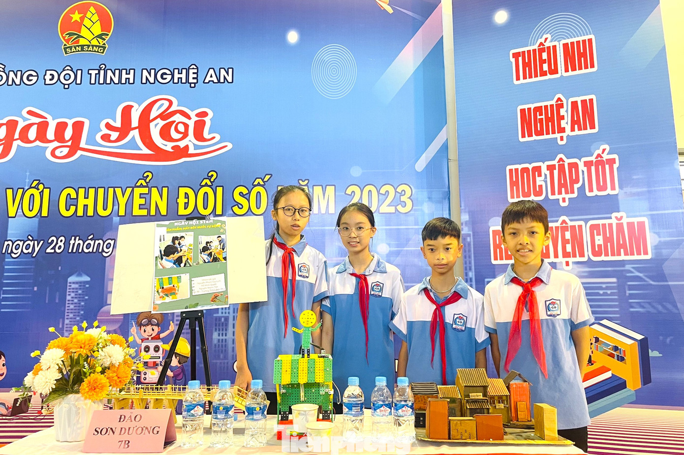 Sôi nổi ngày hội Thiếu nhi Nghệ An với chuyển đổi số năm 2023. Sôi nổi ngày hội Thiếu nhi Nghệ An với chuyển đổi số năm 2023.