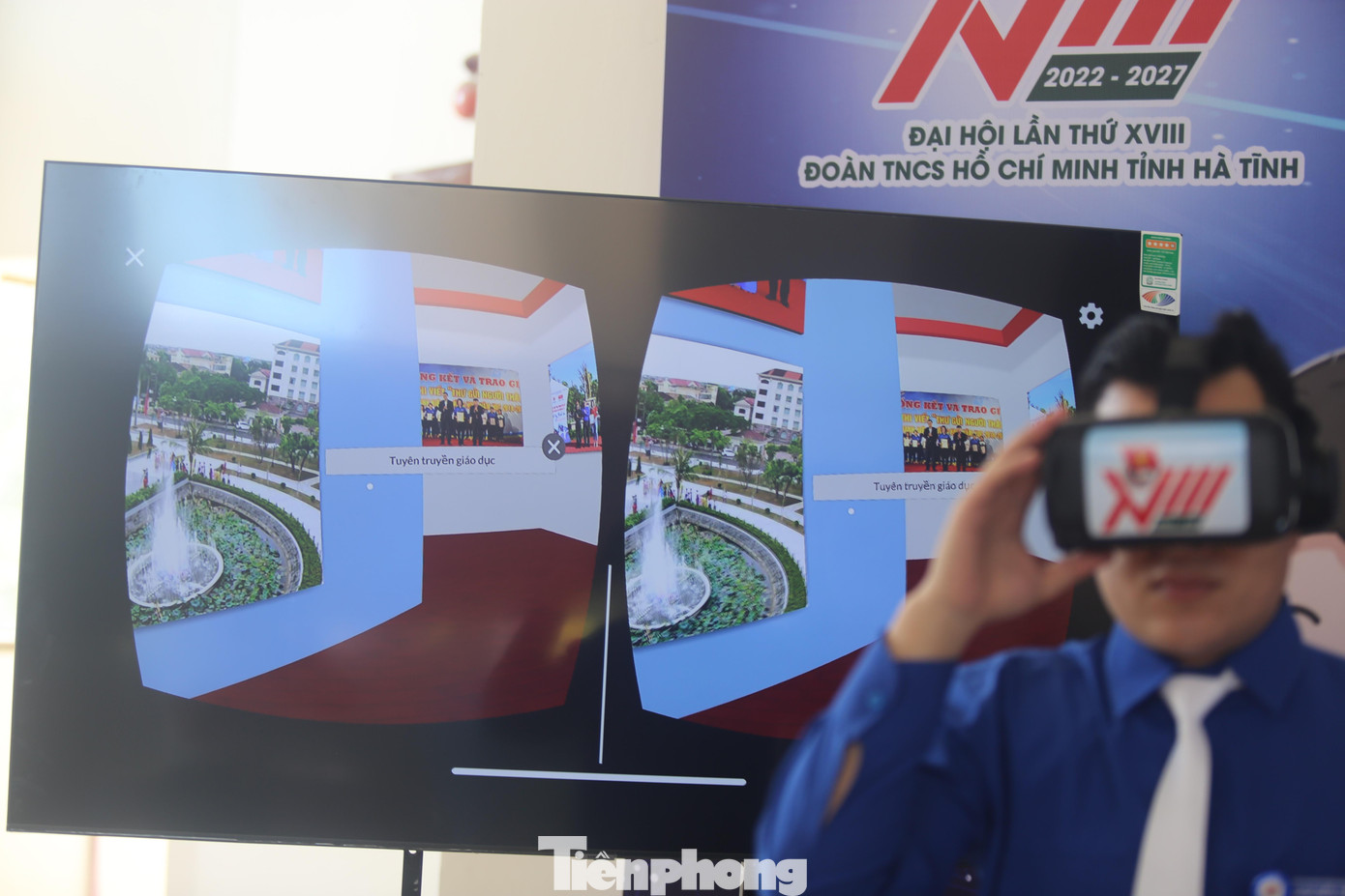 Đến tham dự Đại hội, nhiều đại biểu thích thú khi được tham gia trải nghiệm mô hình "Không gian triển lãm thực tế ảo". Mô hình được trưng bày trong 8 phòng theo chủ đề gồm trưng bày tư liệu hình ảnh về công tác Đoàn và phong trào thanh thiếu nhi tỉnh Hà Tĩnh nhiệm kỳ 2017-2022 cùng với lịch sử phát triển của TNCS Hồ Chí Minh tỉnh Hà Tĩnh.
