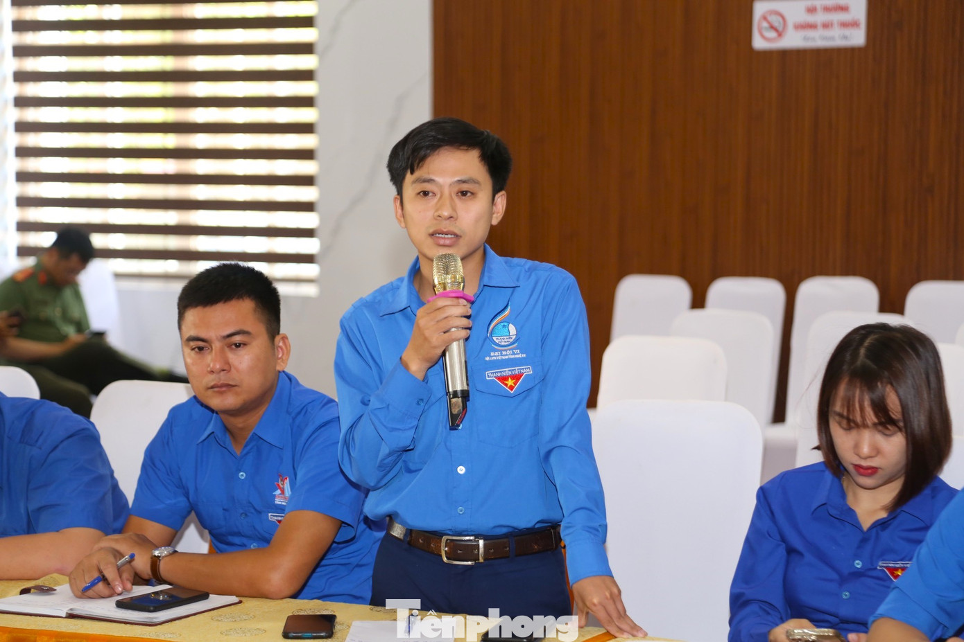 Anh Ngô Thành Công - Bí thư Huyện Đoàn Diễn Châu phát biểu tại Hội nghị Anh Ngô Thành Công - Bí thư Huyện Đoàn Diễn Châu phát biểu tại Hội nghị