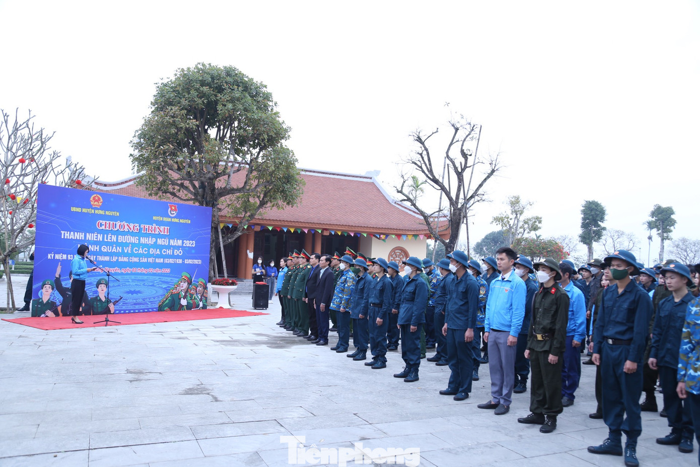 Dịp này, các cấp bộ đoàn trên địa bàn toàn tỉnh đã triển khai nhiều hoạt động, phần việc, công trình thanh niên ý nghĩa. Trong ảnh: Huyện Đoàn Hưng Nguyên phối hợp tổ chức chương trình "Thanh niên lên đường nhập ngũ năm 2023, hành quân về các địa chỉ đỏ" sáng 2/2. Dịp này, các cấp bộ đoàn trên địa bàn toàn tỉnh đã triển khai nhiều hoạt động, phần việc, công trình thanh niên ý nghĩa. Trong ảnh: Huyện Đoàn Hưng Nguyên phối hợp tổ chức chương trình "Thanh niên lên đường nhập ngũ năm 2023, hành quân về các địa chỉ đỏ" sáng 2/2.