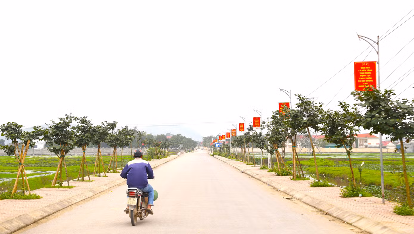 Hạ tầng giao thông đồng bộ, khang trang đóng vai trò quan trọng thúc đẩy kinh tế phát triển tại xã Nghi Thuận Hạ tầng giao thông đồng bộ, khang trang đóng vai trò quan trọng thúc đẩy kinh tế phát triển tại xã Nghi Thuận