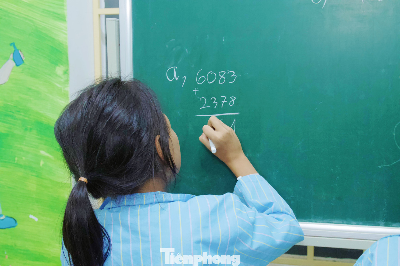 Thời gian của mỗi buổi học thường không kéo dài, vừa tạo tâm lý thoải mái, vừa đảm bảo sức khỏe và thời gian điều trị cho các em.