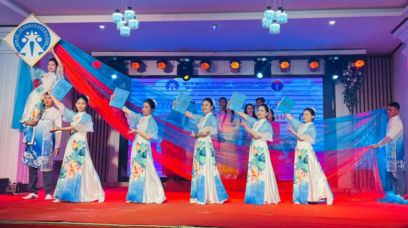 Chương trình văn nghệ tại chương trình. Chương trình văn nghệ tại chương trình.