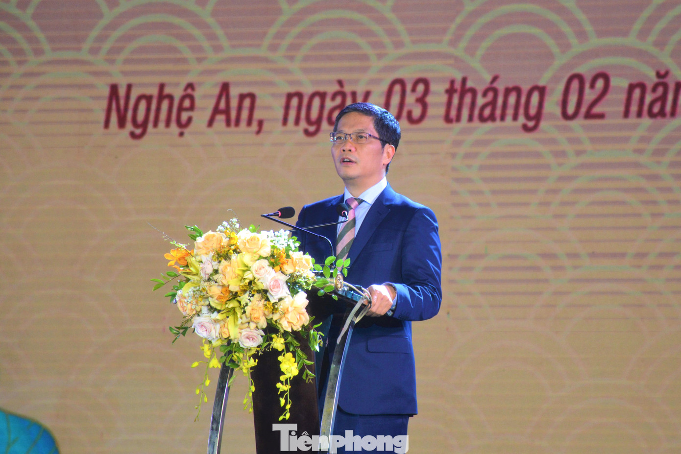 Ông Trần Tuấn Anh, Ủy viên Bộ Chính trị, Trưởng Ban Kinh tế T.Ư phát biểu tại lễ kỷ niệm Ông Trần Tuấn Anh, Ủy viên Bộ Chính trị, Trưởng Ban Kinh tế T.Ư phát biểu tại lễ kỷ niệm