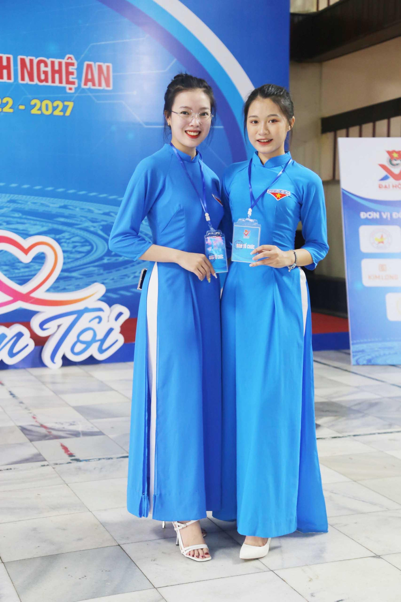 Tại Đại hội, có nhiều nữ đại biểu, tình nguyện viên thướt tha trong tà áo dài truyền thống mang sắc màu thanh niên.