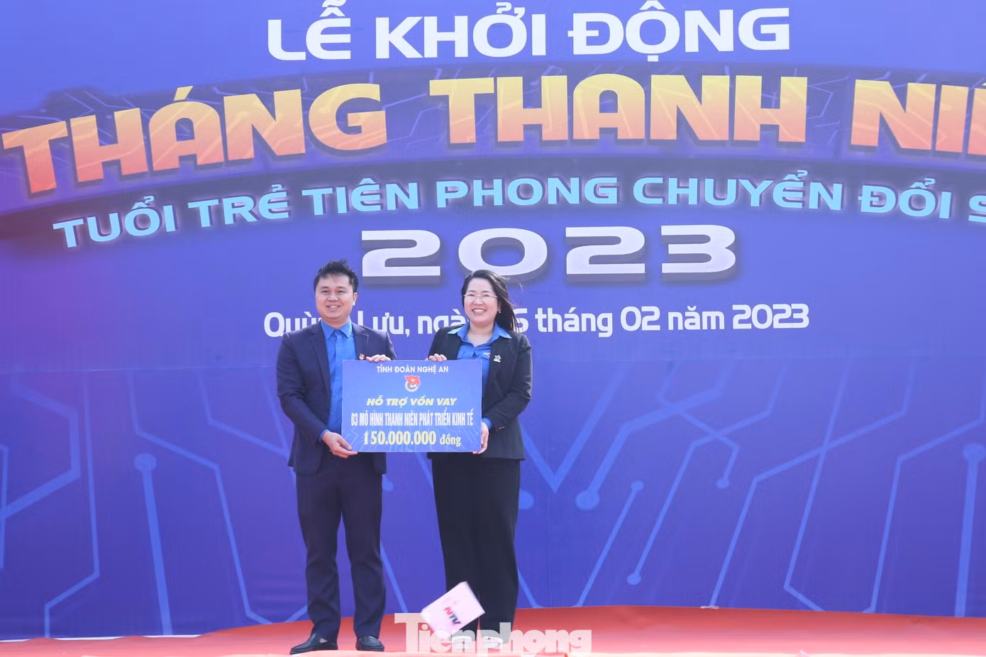 Ban Thường vụ Tỉnh Đoàn Nghệ An hỗ trợ 3 mô hình thanh niên huyện Quỳnh Lưu vay vốn khởi nghiệp, mỗi mô hình 50 triệu đồng. Ban Thường vụ Tỉnh Đoàn Nghệ An hỗ trợ 3 mô hình thanh niên huyện Quỳnh Lưu vay vốn khởi nghiệp, mỗi mô hình 50 triệu đồng.
