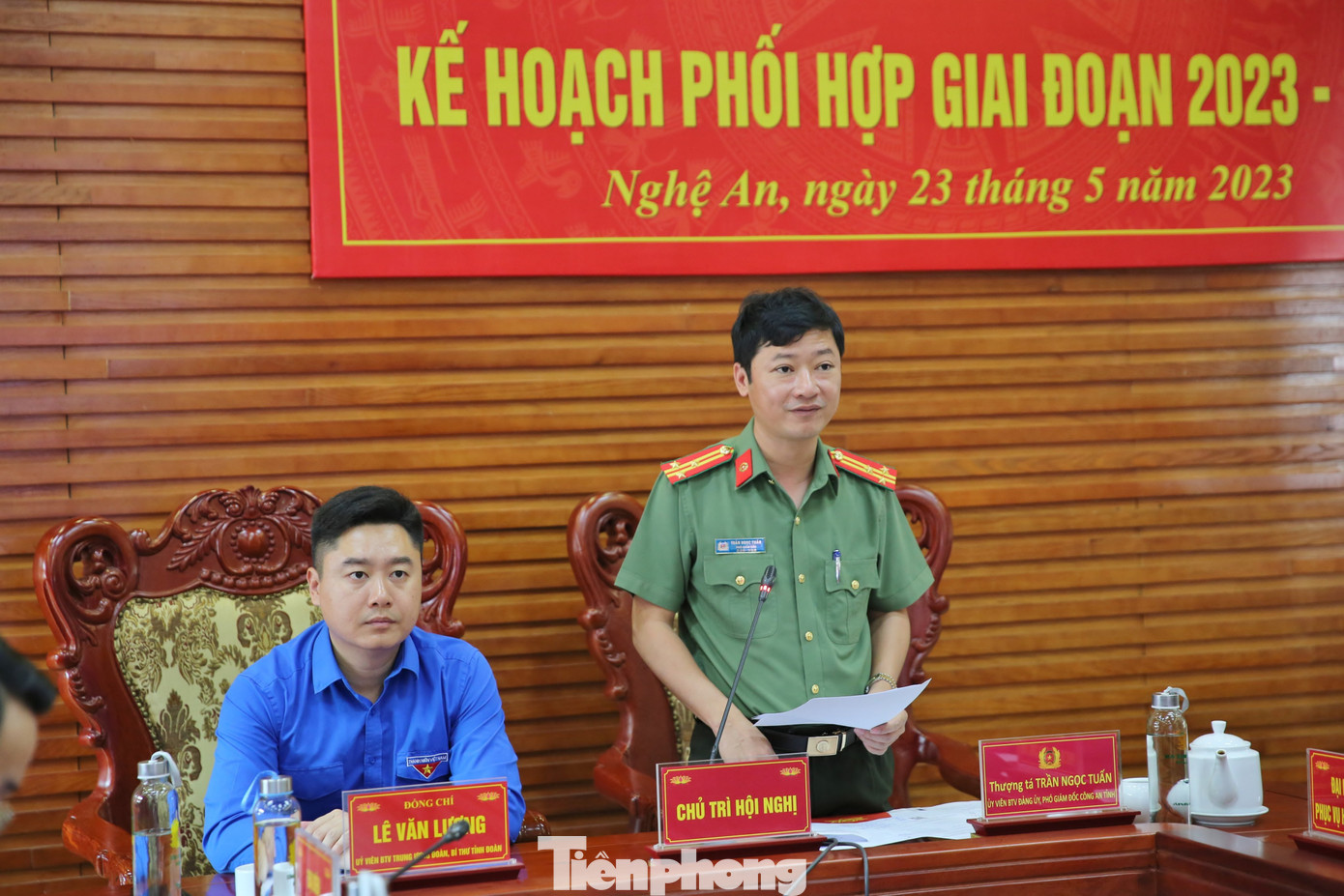 Thượng tá Trần Ngọc Tuấn, Ủy viên Ban thường vụ Đảng ủy, Phó Giám đốc Công an tỉnh Nghệ An phát biểu tại buổi lễ